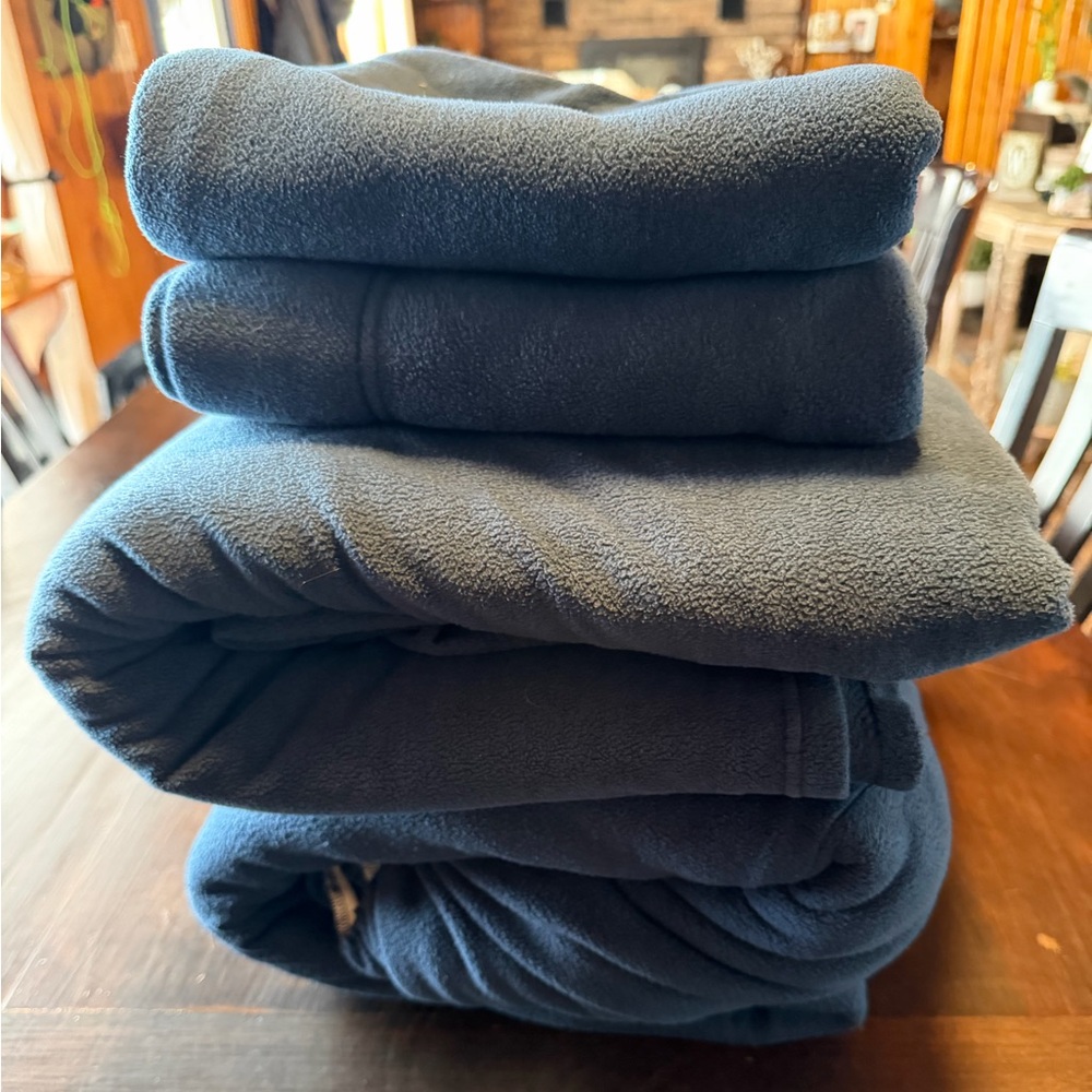 L.L. Bean Fleece Navy Blue Bedding King Sheets